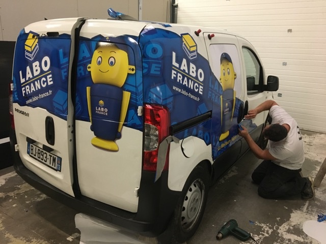 Flocage de voiture à Paris